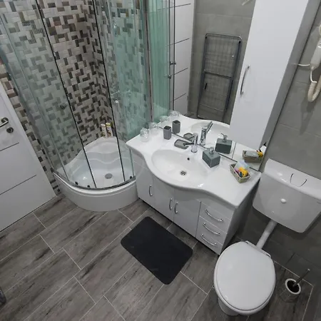 Pleasure Sea View Apartment *